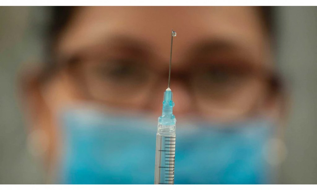 tiêm phòng vắc-xin covid-19 tại Úc