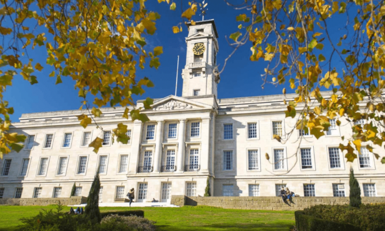 University of Nottingham - Đại học lớn thứ 5 tại Anh Quốc