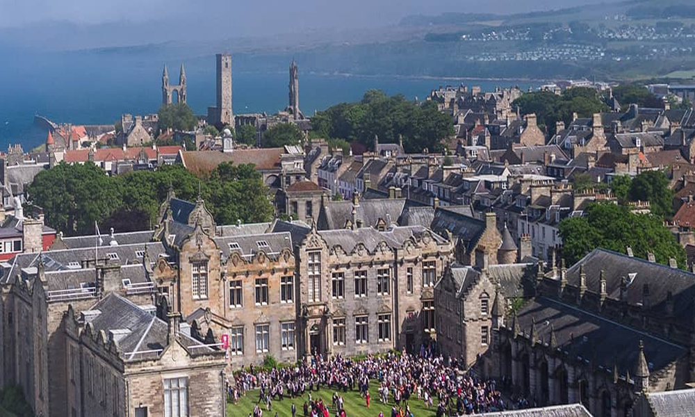 University of St Andrews có vị trí khá đắc địa tại thị trấn St Andrews